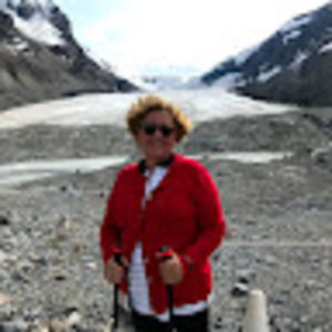 Meet your Posher, Claire